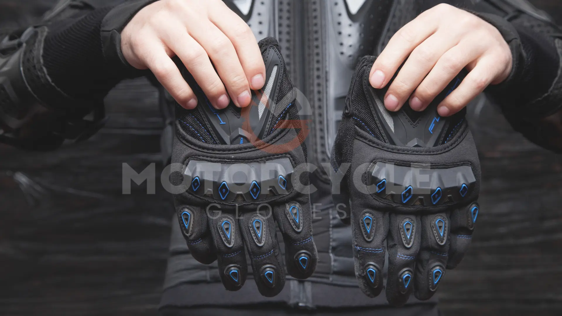 Why Summer Needs Gloves Before Every Ride 