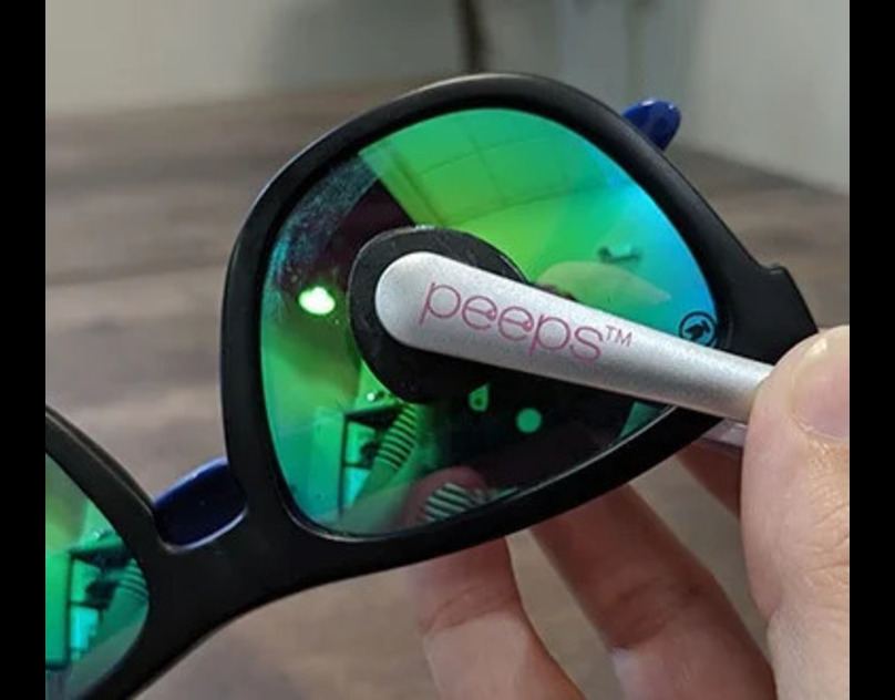 Peeps Glass Cleaner – The Ultimate Solution for Smudge-Free Glasses