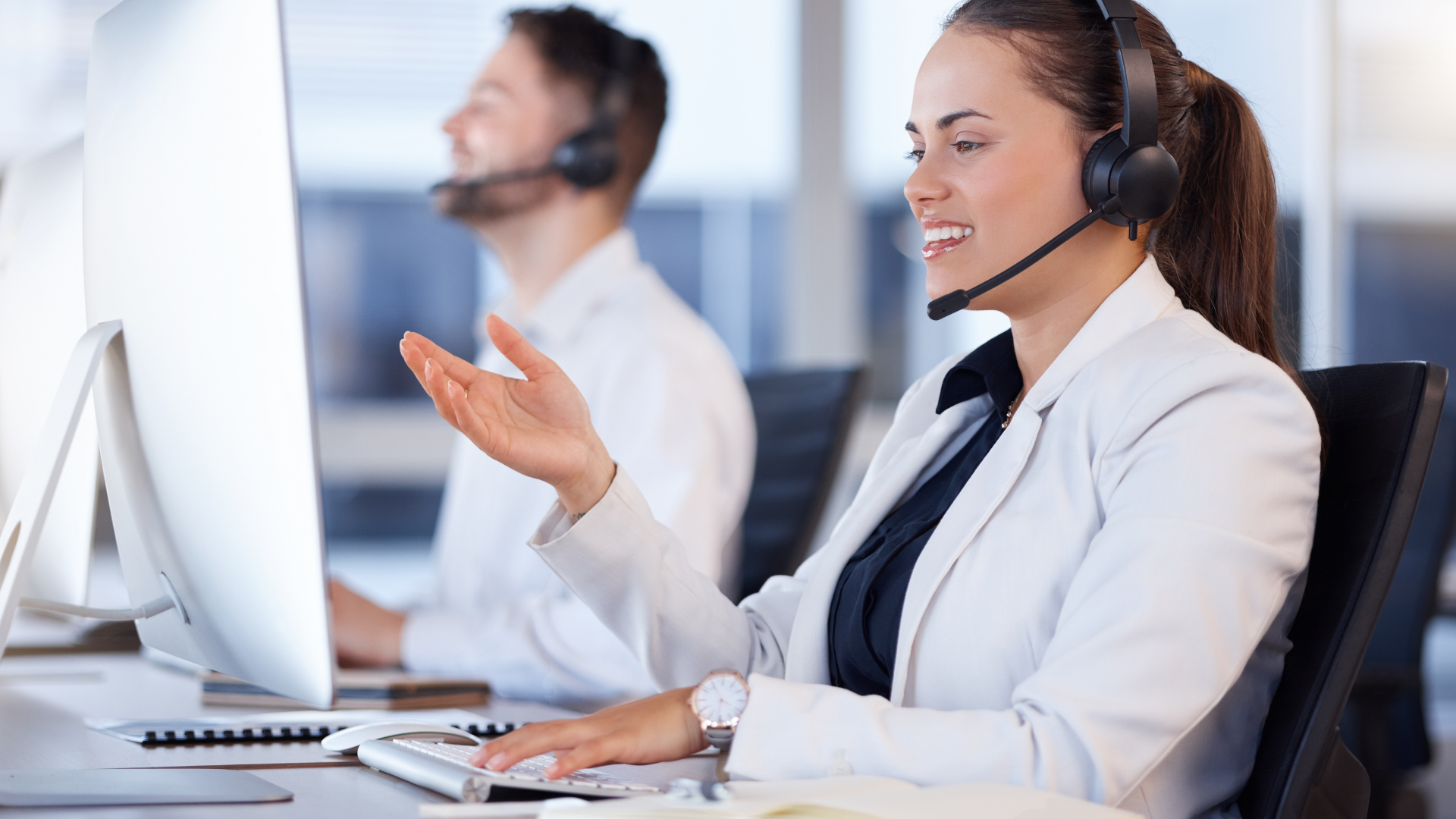 How Do I Contact a Live Person at Norton? 