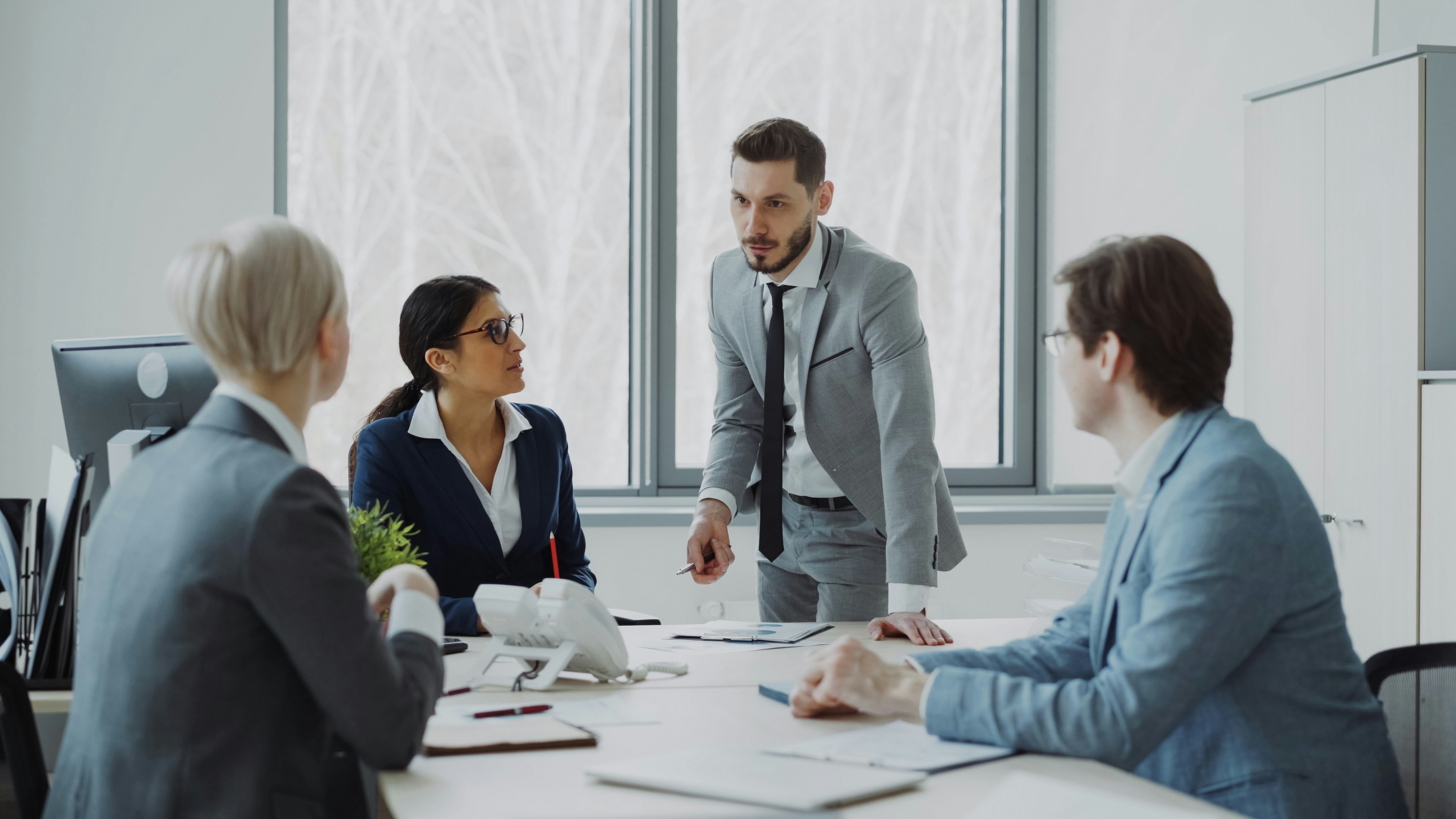 How Interim Executives Reduce Risk During Organizational Change