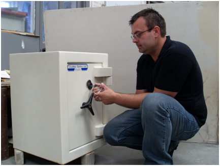 Choose the Best Locksmith Service to Keep away Security Concerns