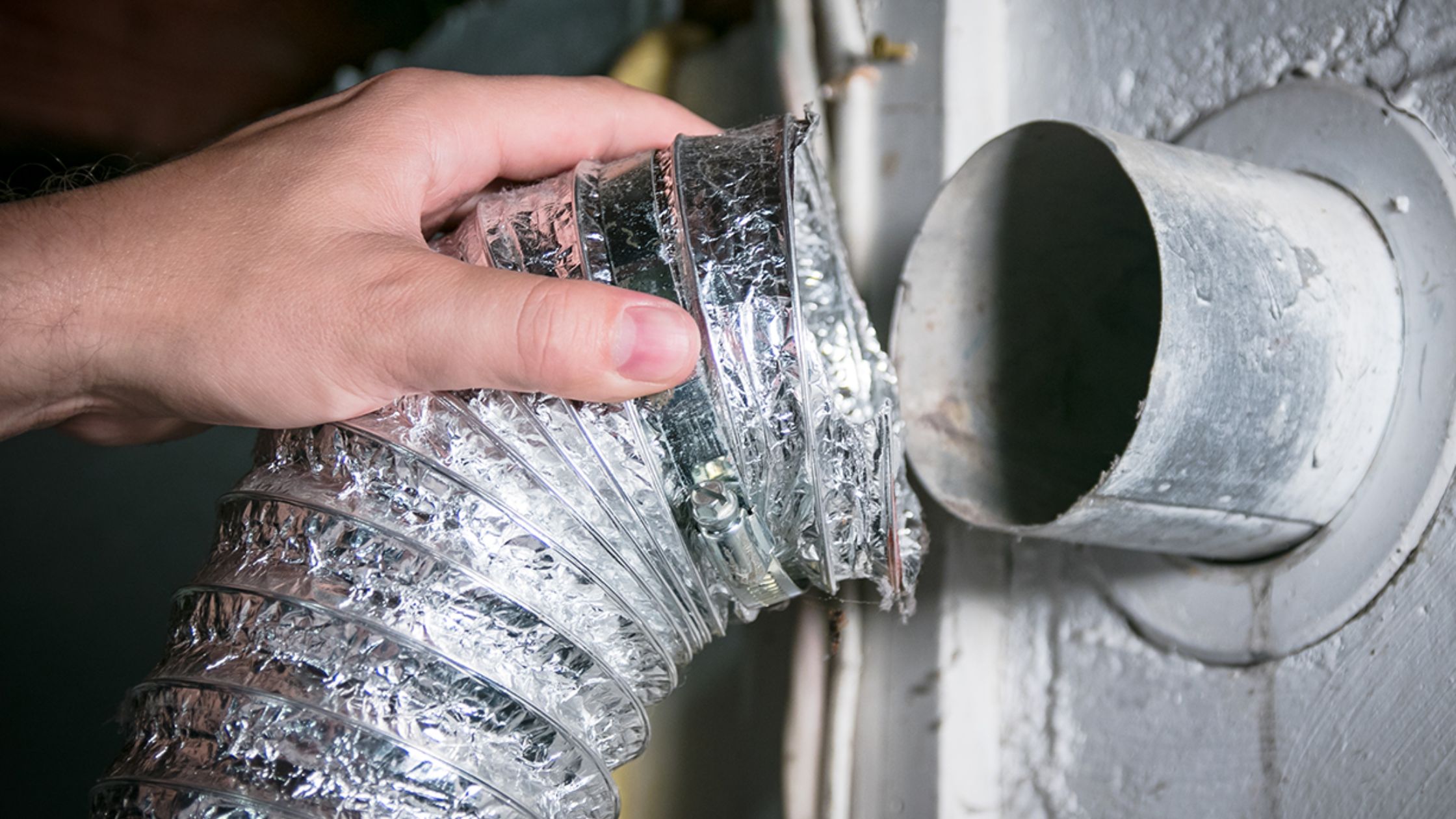 What To Expect From A Professional Duct Cleaning And Sealing Service
