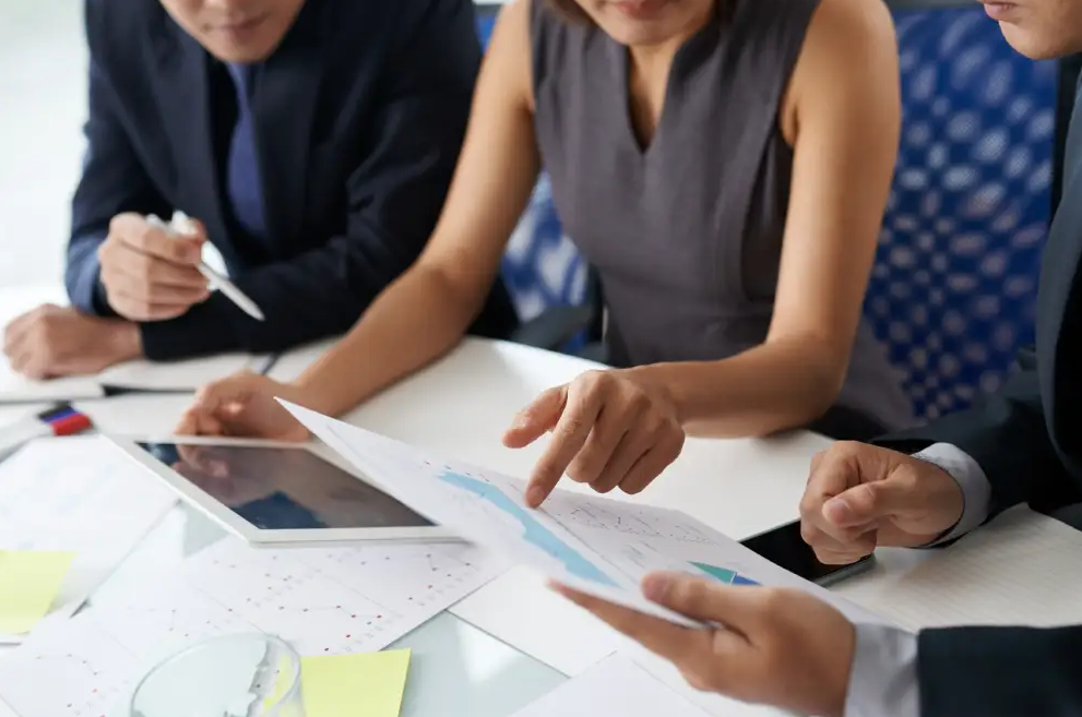 How to Choose the Right Free Zone Auditor in Dubai?