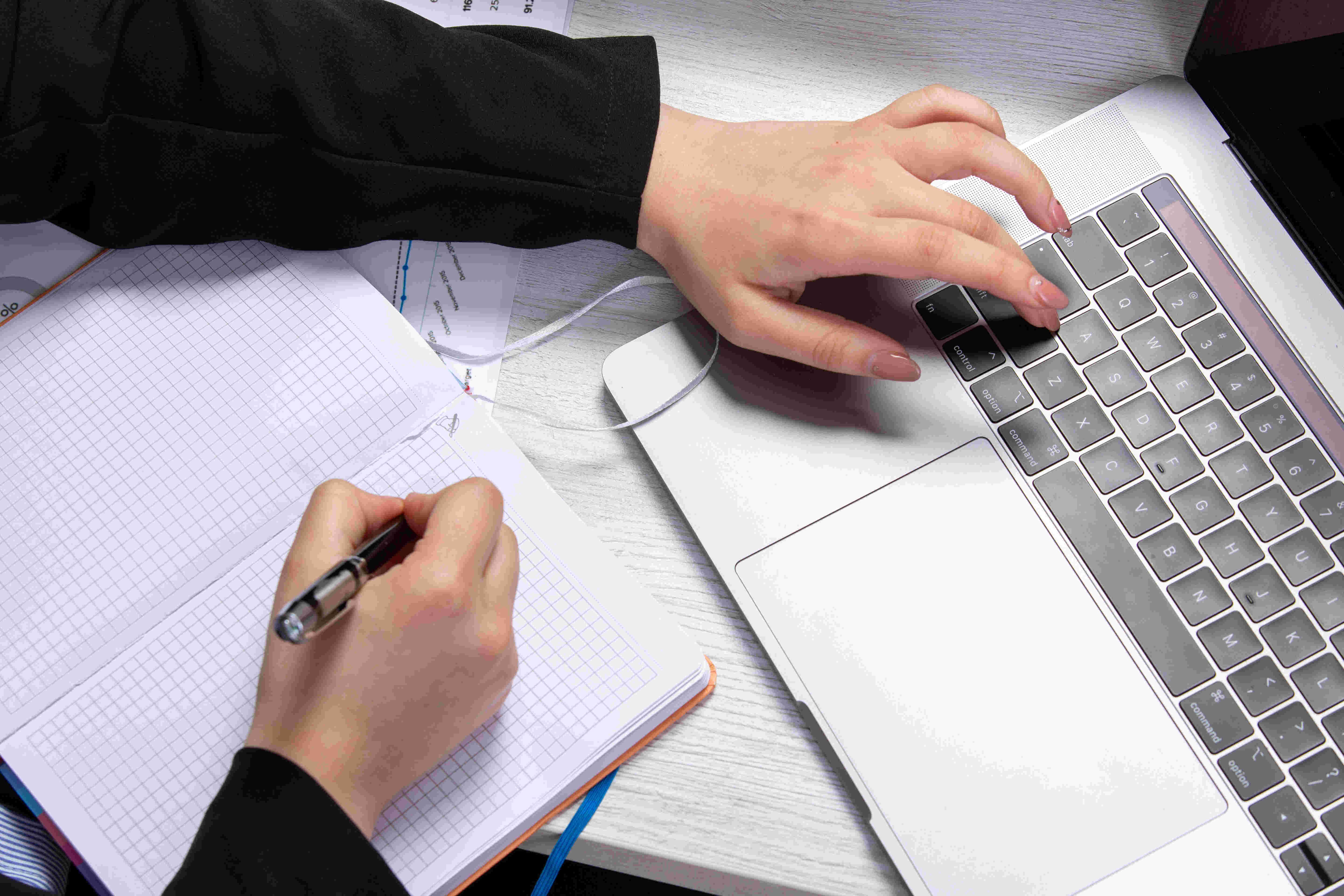 Why Clear Writing Builds More Trust Than Credentials