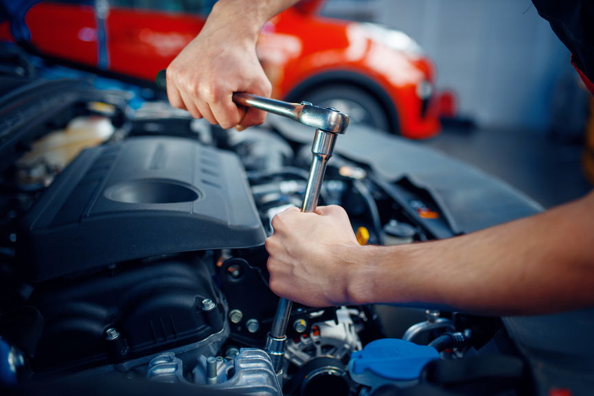 Which Are the Major and Minor Car Services in Dubai?