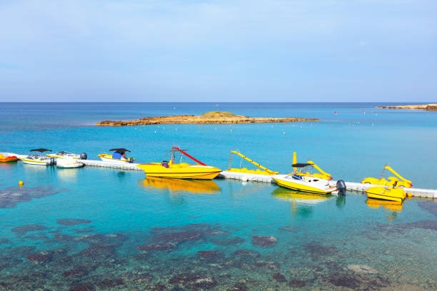 Create Unforgettable Memories with Pontoon Boat Rental