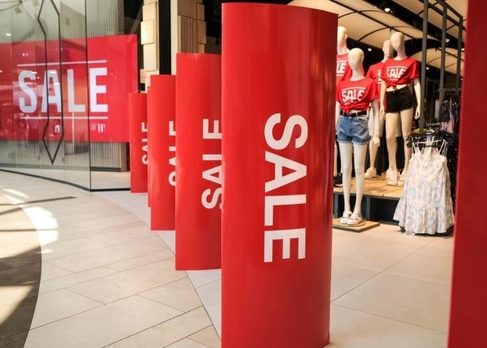 Creative Branding in Humble: Signs, Posters & Custom Wall Design That Pops