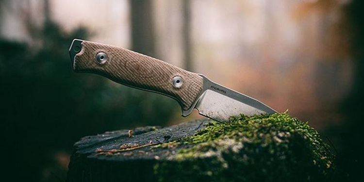 How to choose a durable and solid Bushcraft Knife