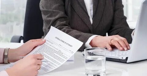 Notary Near Me vs Commissioner of Oaths: What’s Best?
