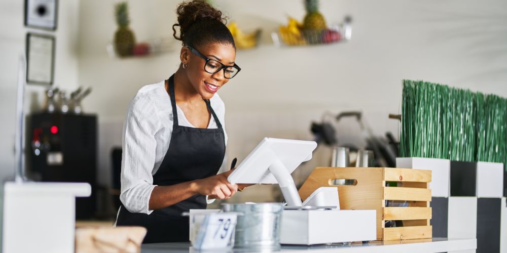 Clover Flex 3 vs Clover Mini: Which POS Device Should You Choose?