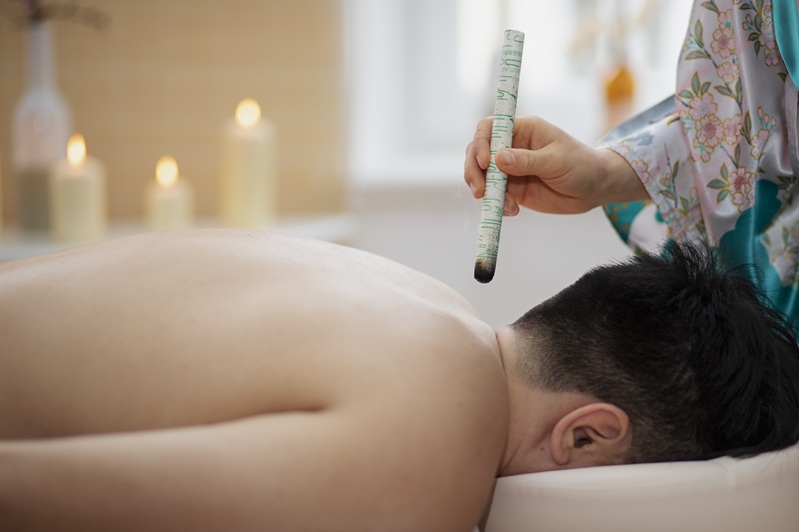 What Services Does a Top Vancouver Acupuncture Clinic Provide?