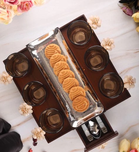 Elegant Entertaining: Blending Functionality with Timeless Craftsmanship