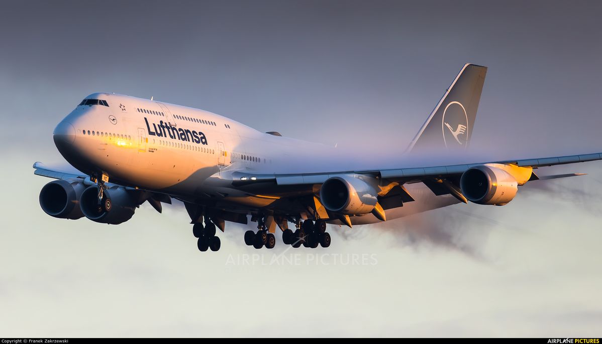 What is the cancellation policy on Lufthansa?