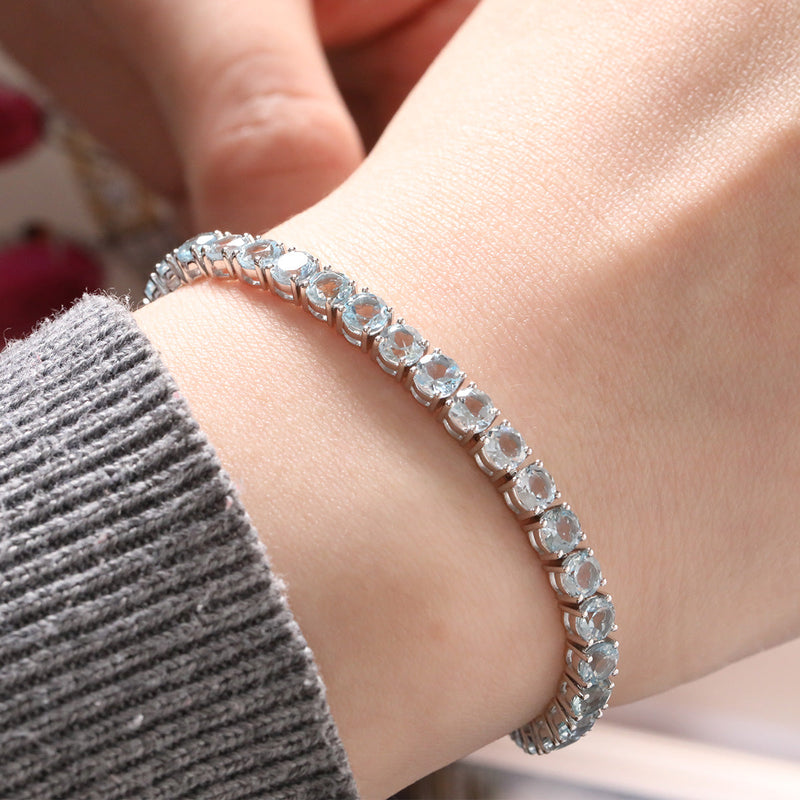 Sterling Silver Moissanite Pendant: Everyday Luxury Explained
