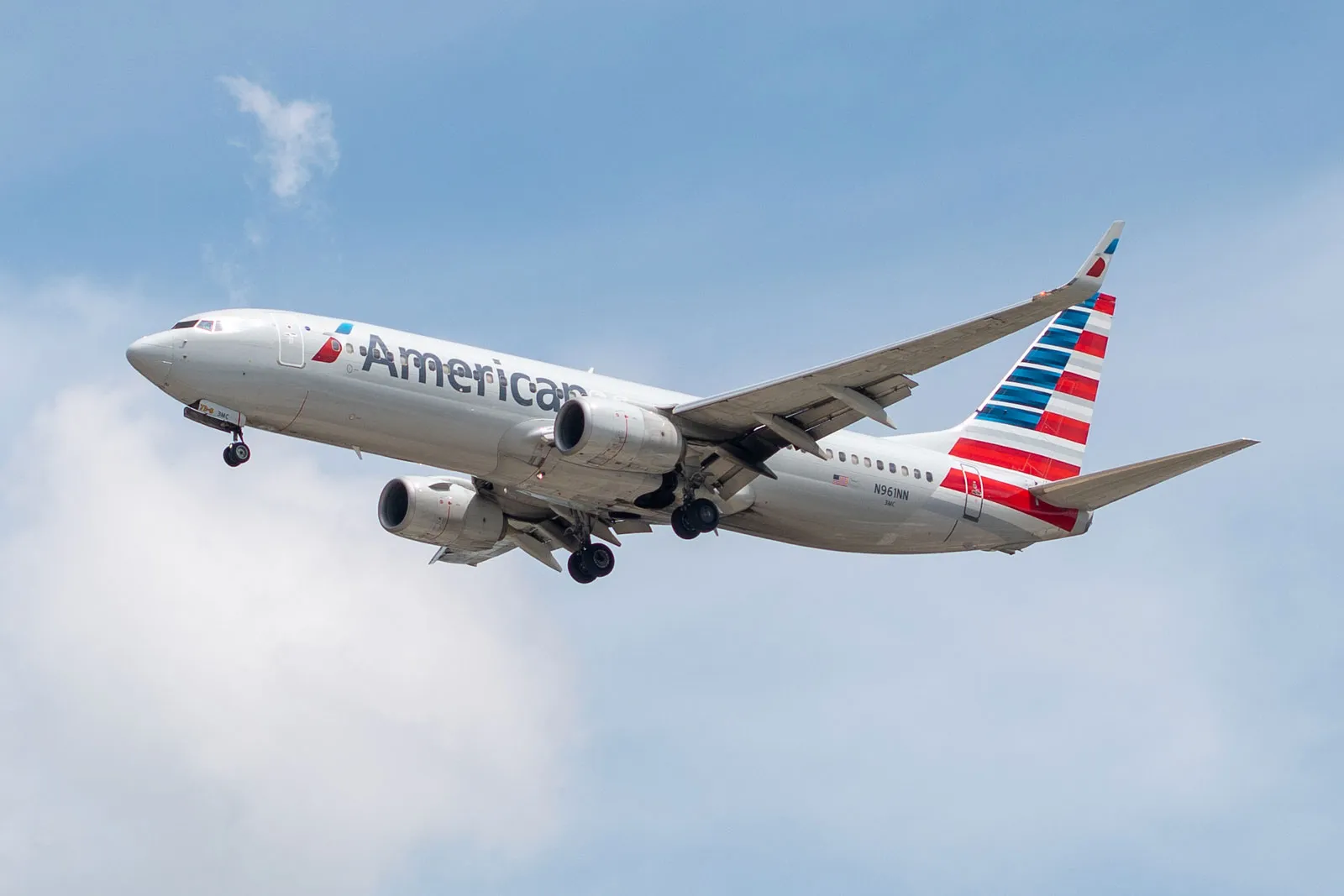 {{Senior-Disconut}} American Airlines Ticket cancellation guide?
