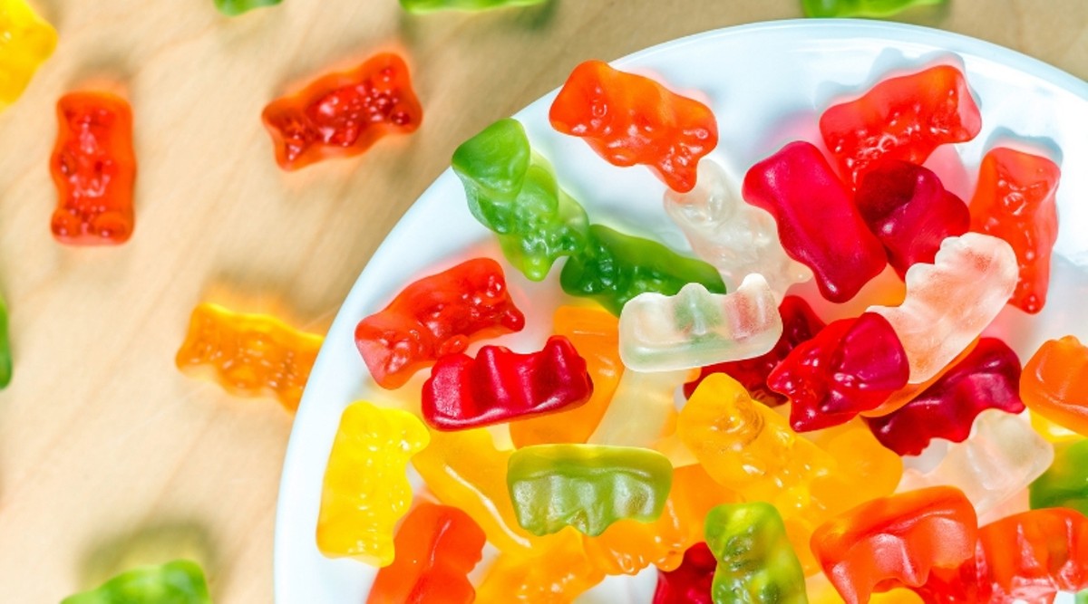 Super Chill CBD Gummies : Reviews And Recommended Dose!