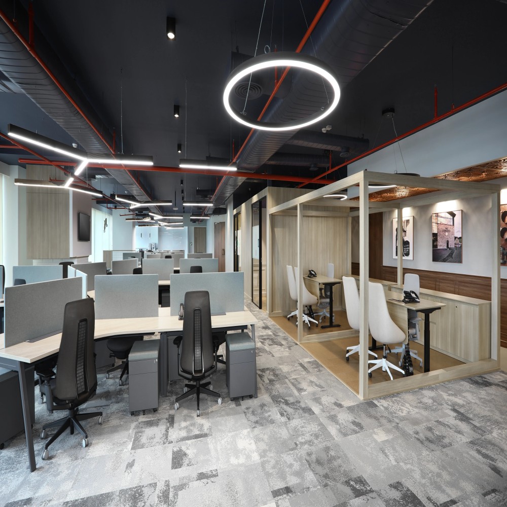High End Corporate Office Interior Design Ideas That Attract Clients & Top Talent