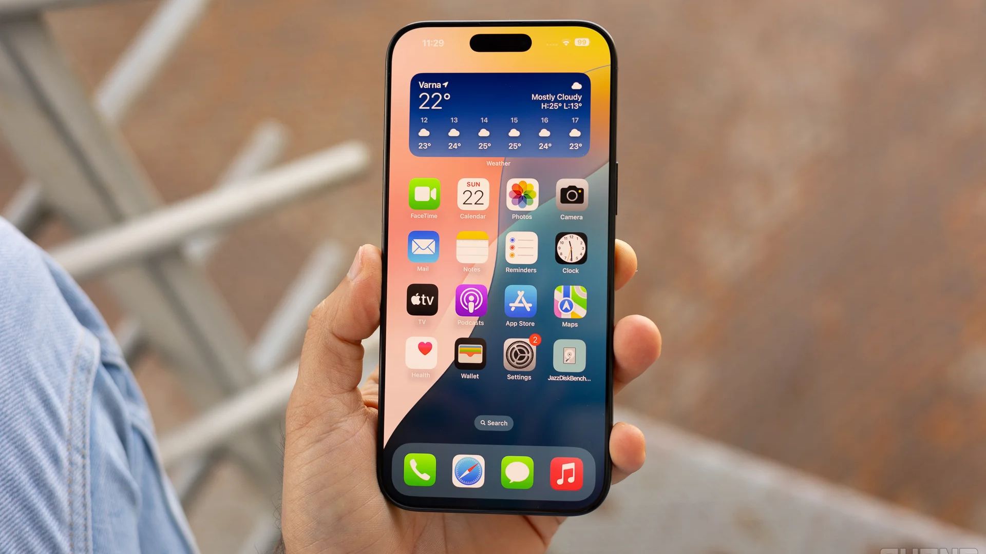 Why You Should Sell Your Broken Phone Instead of Throwing It Away