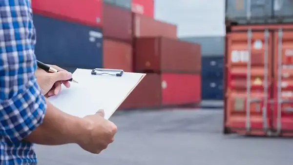 ¿Cuánto se paga de aduana por importar desde China a México? 