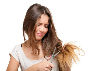 This Is How To Get Rid Of Dandruff Naturally!