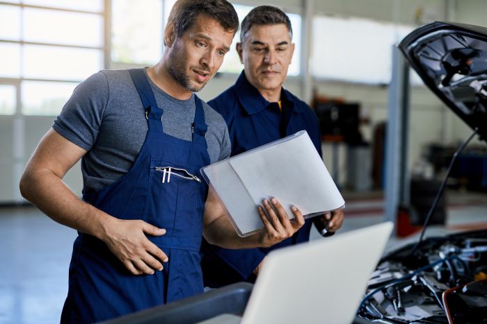 How Automotive Technician Employment Shapes Modern Auto Services?