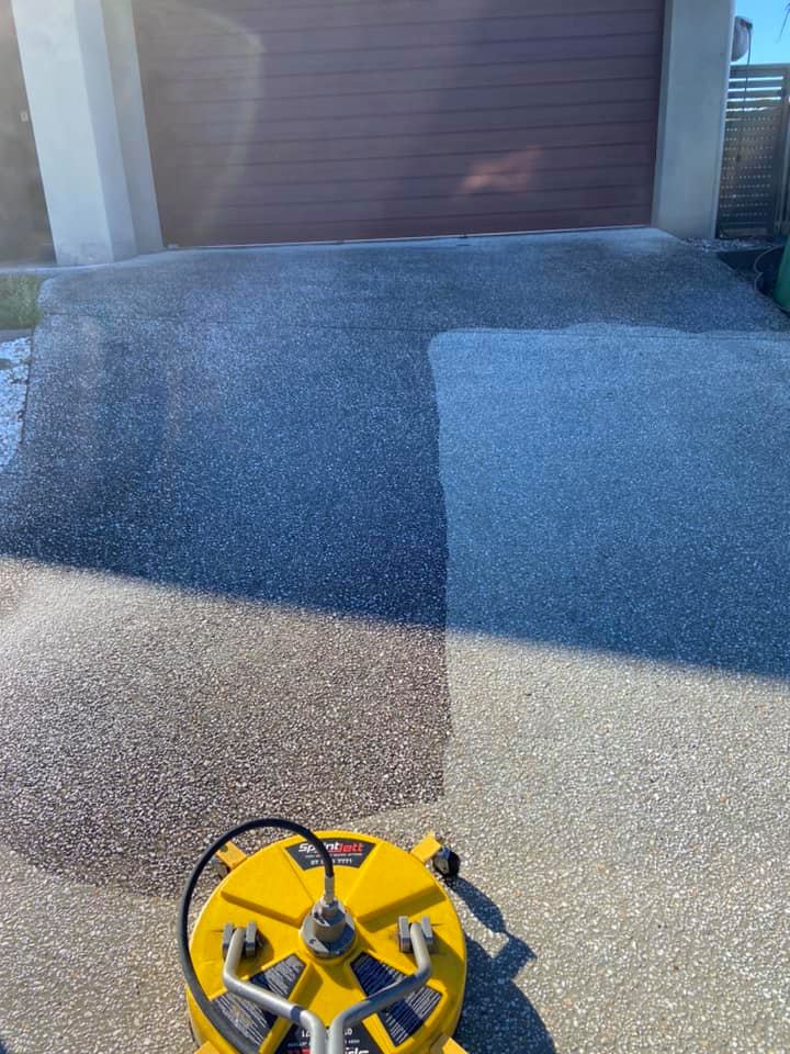 Professional Pressure Cleaning Gold Coast Services by Get Wet Experts