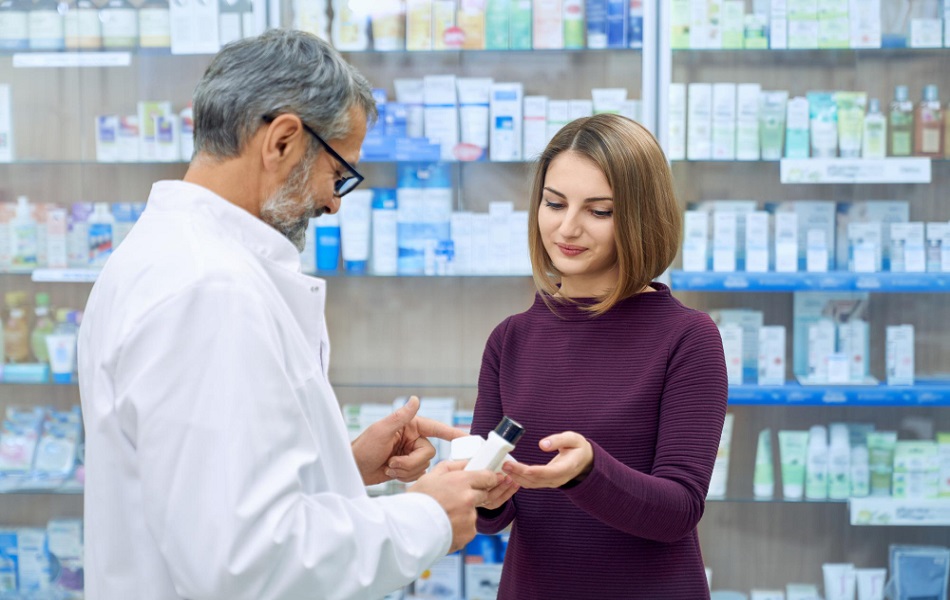 New York City Pharmacy Chains vs. Local Pharmacies: Which Is Better?