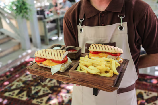 How Corporate Sandwich Catering Services Fit into Today’s Fast-Paced Work Culture