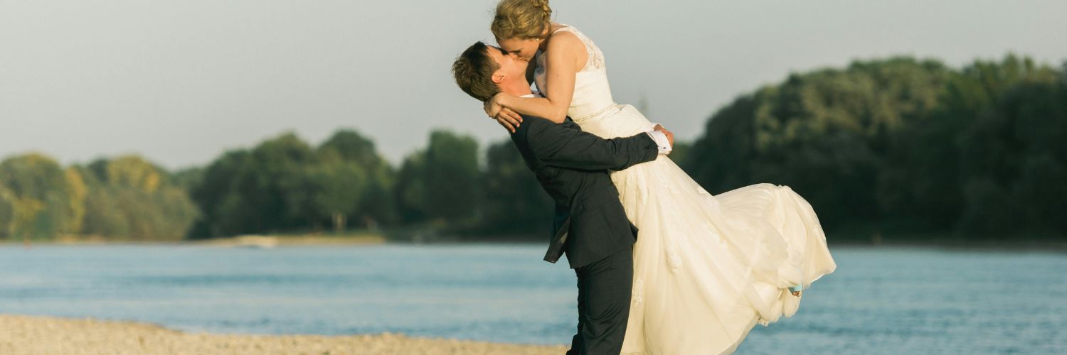How to Get Married Online – Your Simple Guide