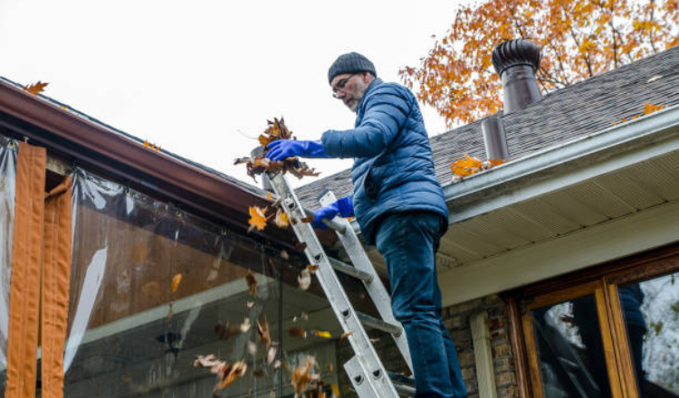 Gutter Cleaning in Carrum Downs – Protect Your Home and Business All Year Round