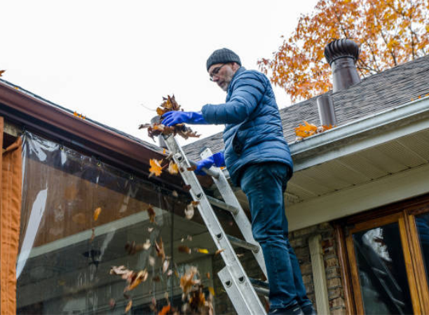 Gutter Cleaning in Kensington – Keep Your Home Safe and Dry