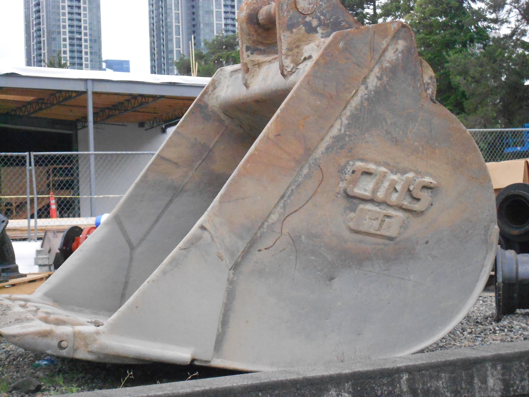 Excavator Buckets: Essential Attachments for Modern Construction