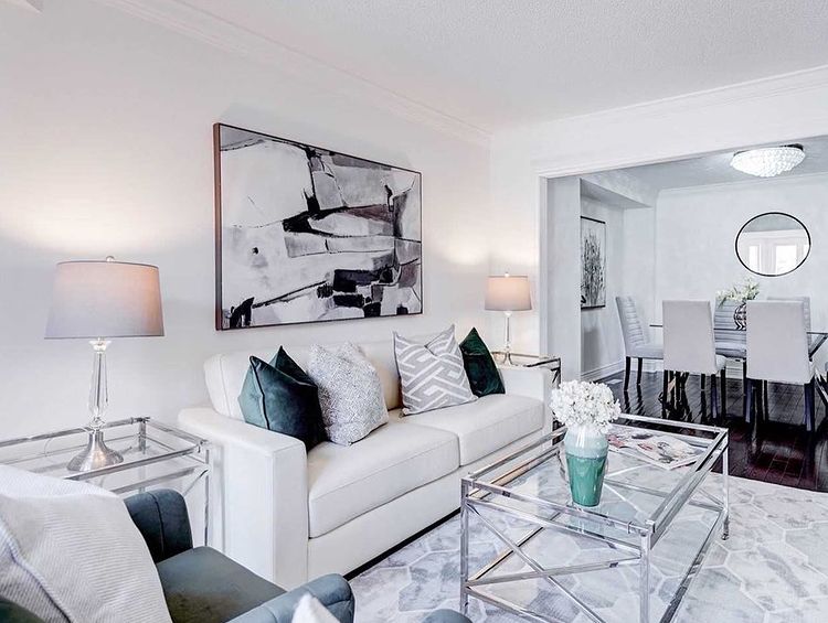Choosing the Right Home Staging Company in Milton: Factors to Consider