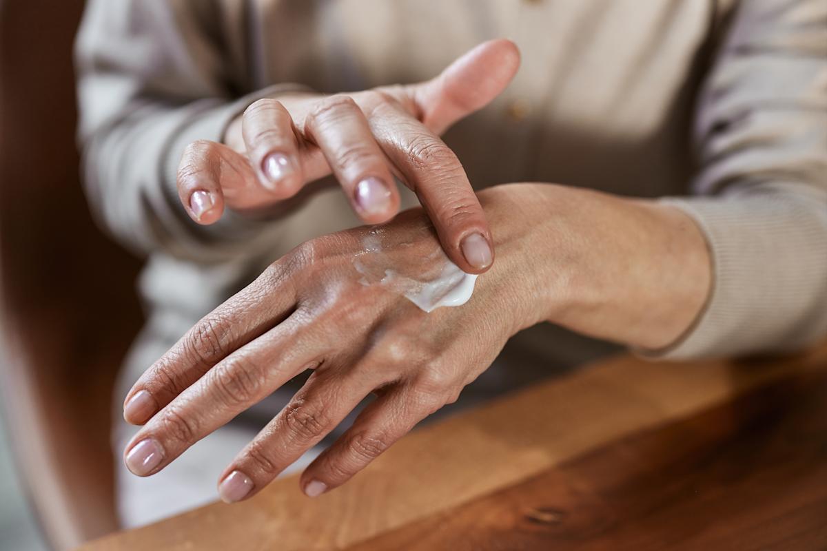 Arthrovix Heat Relief Cream in Canada – Powerful Warming Pain Relief