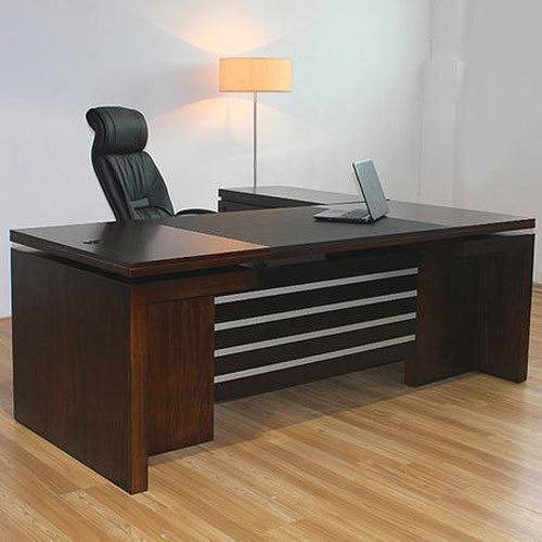 Tips for choosing the ideal office table