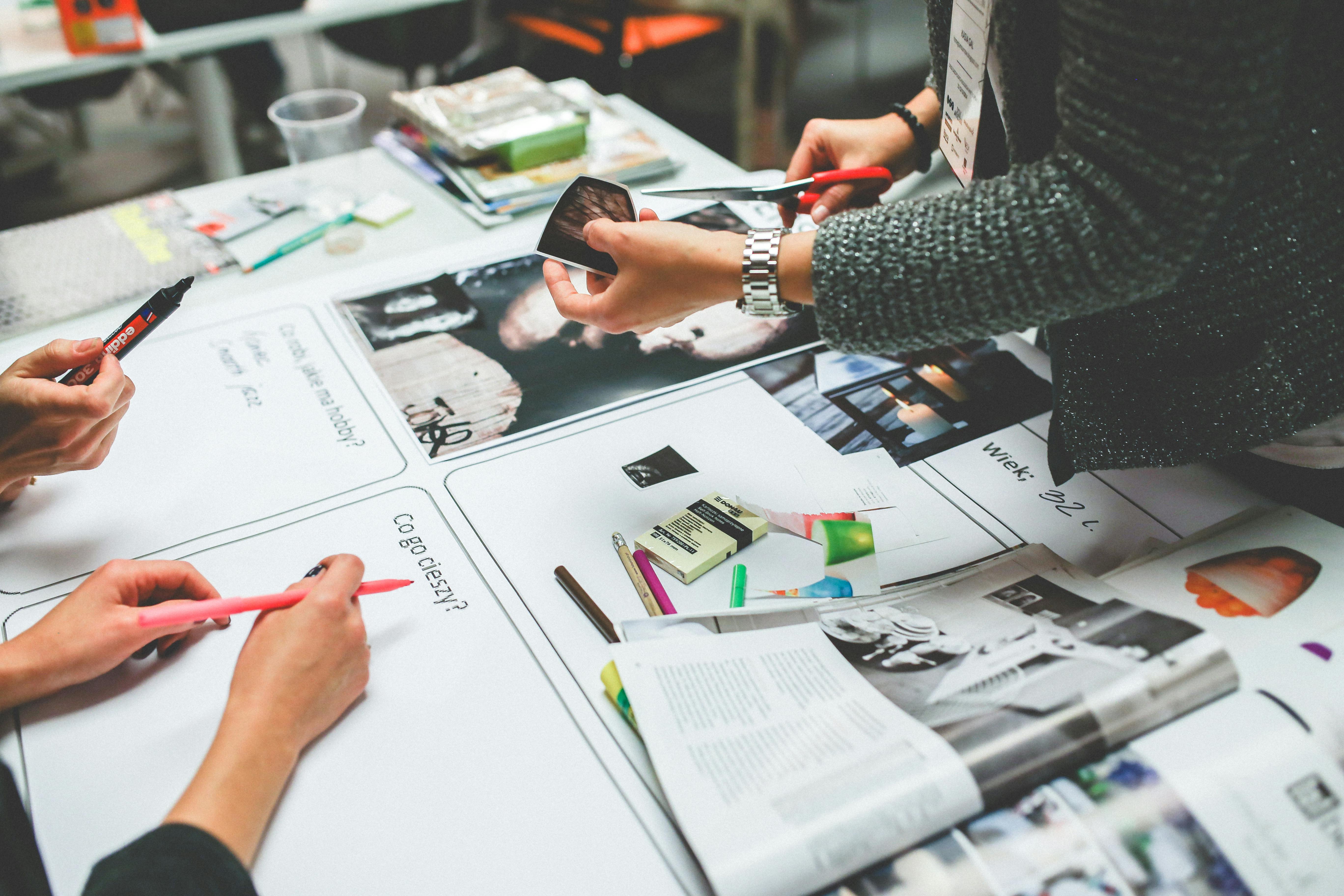 How Hire Online Class Help Helps Students Adapt to Instructor-Led Online Course Variability