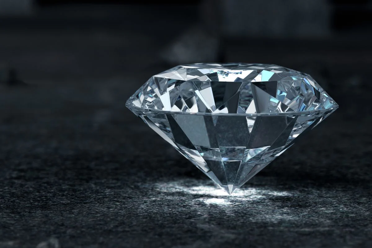 Why Diamond Depth Percentage Affects Light Escape