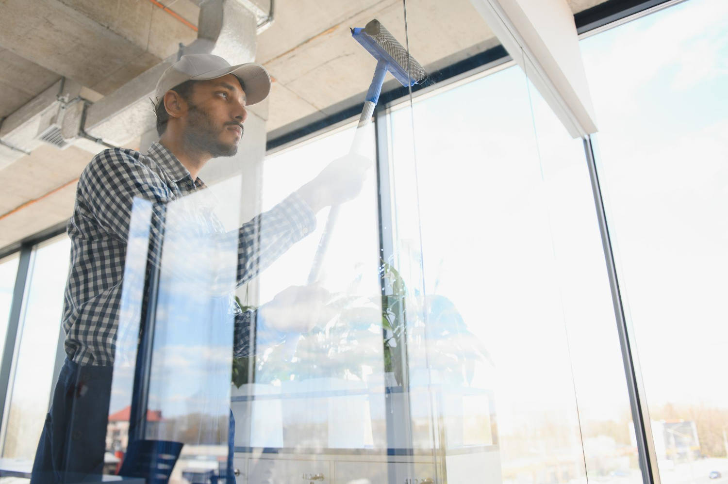 Office Window Tinting: Cut Your Overhead & Boost Productivity