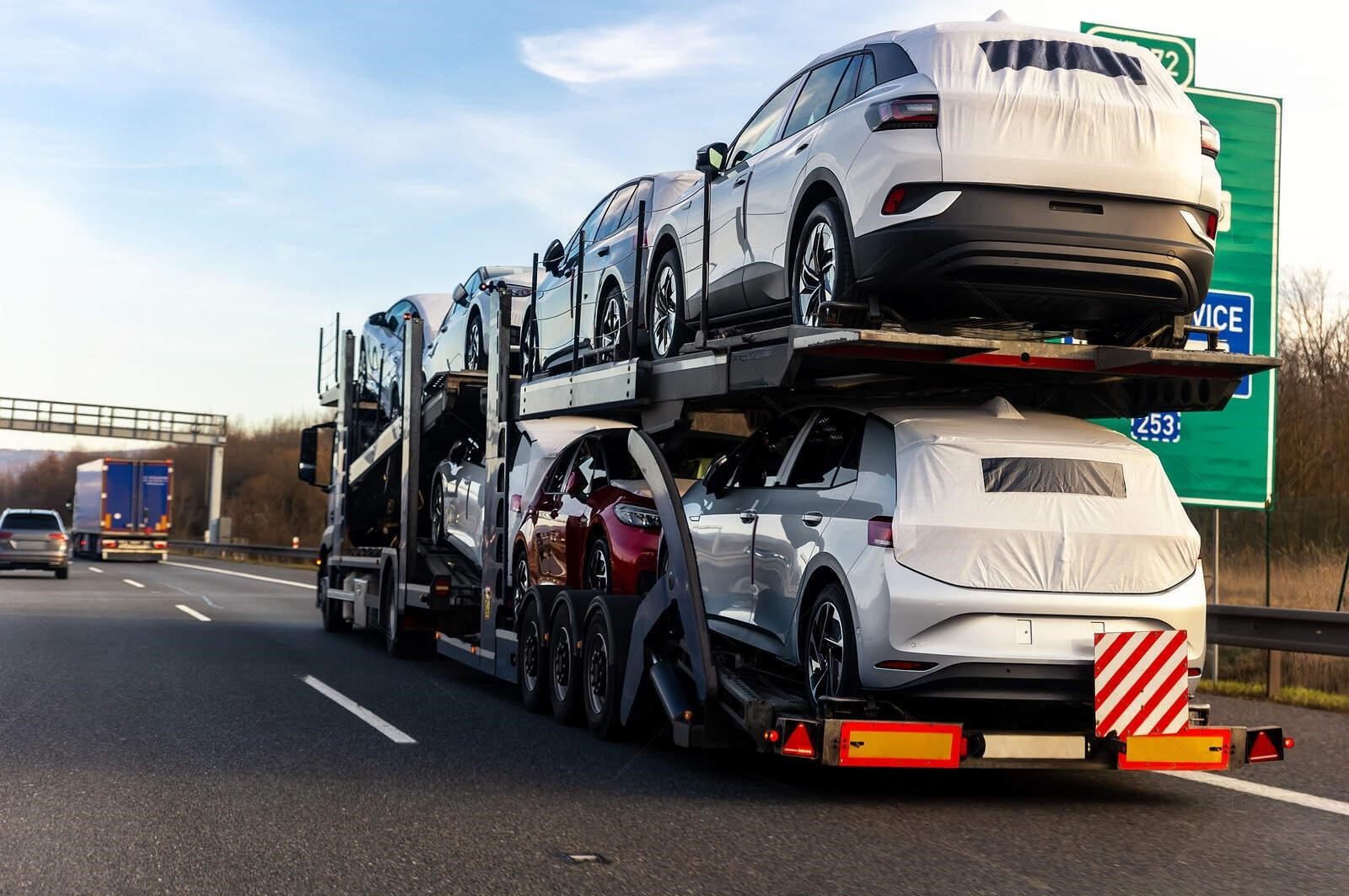  How Seasonal Changes Impact Car Transport in Australia 