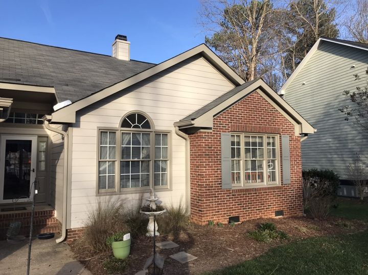 The Right Siding Protects Against Seasonal Weather Changes