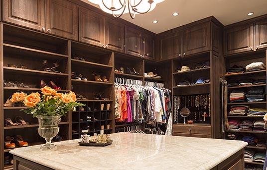 Avail The Best Quality Walk-in Closet Design By Custom Closet Design