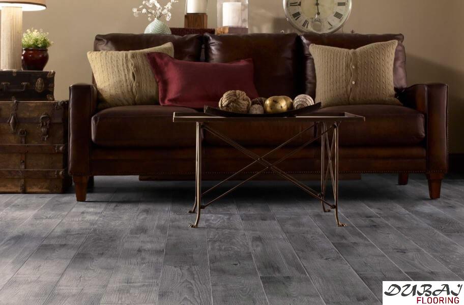 laminate flooring dubai