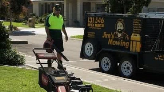 Lawn Mowing Doncaster East