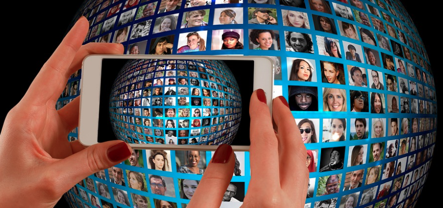 What can cloud hosted pbx do for your new York small business