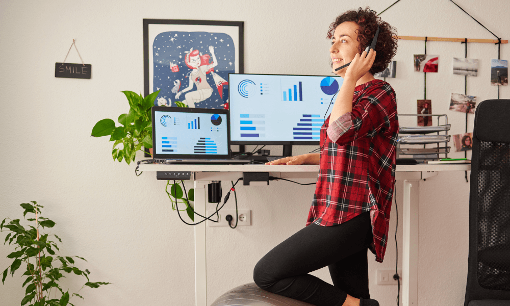 Why You Should Use a Standing Desk? Home Office Guide.