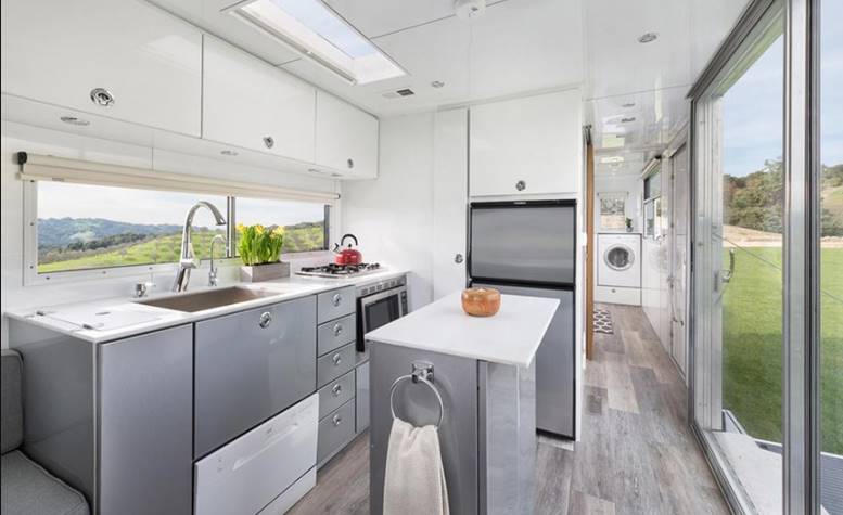 Jasa Pembuatan Kitchen Set Professional