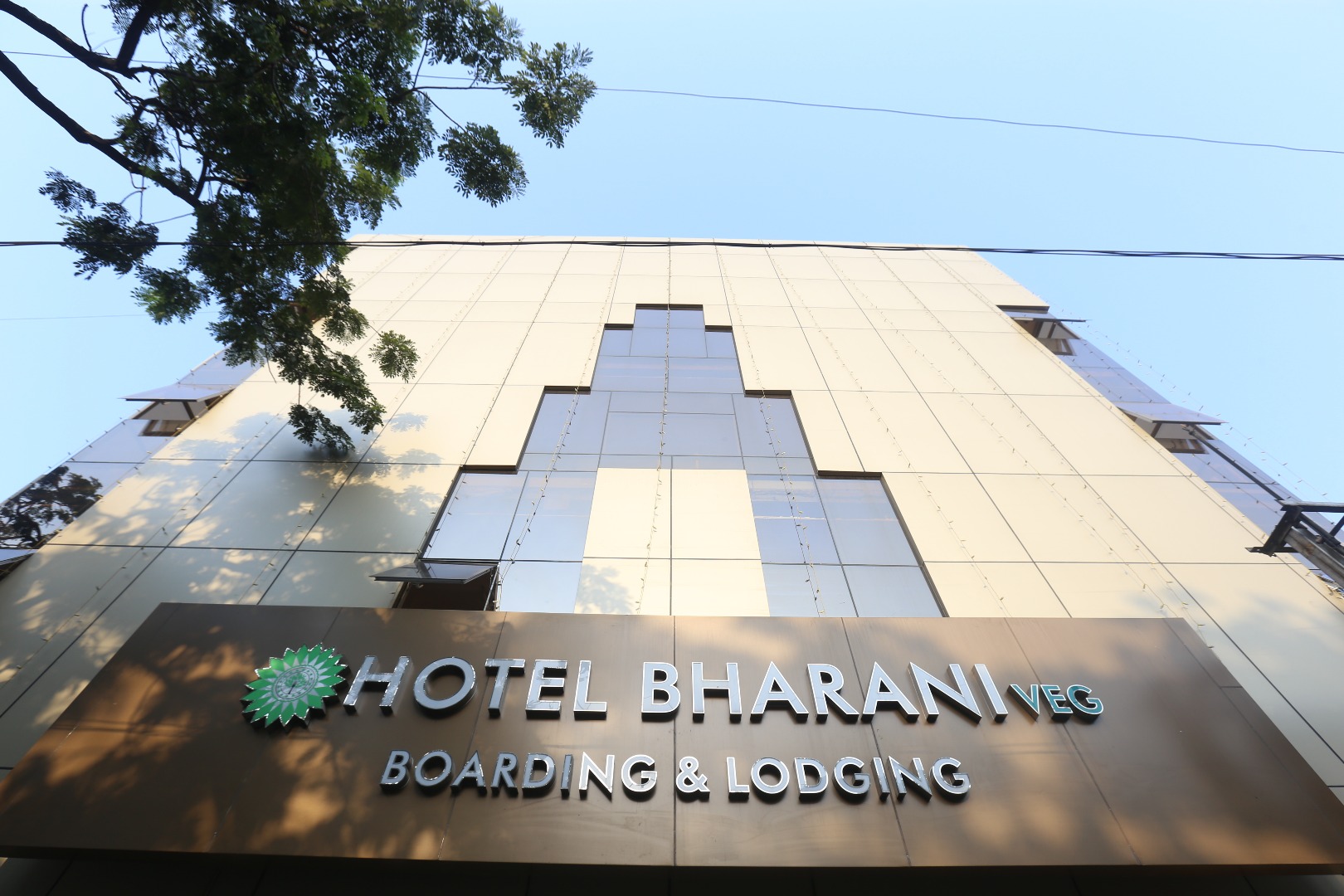 Find Cheapest and best hotels in thiruvanmiyur
