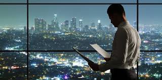 Hire a Commercial Lawyer for your business at the right time