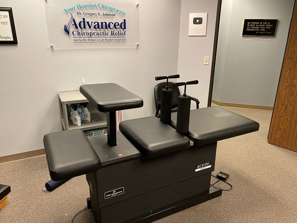 Hill Adjustable Chiropractic Table