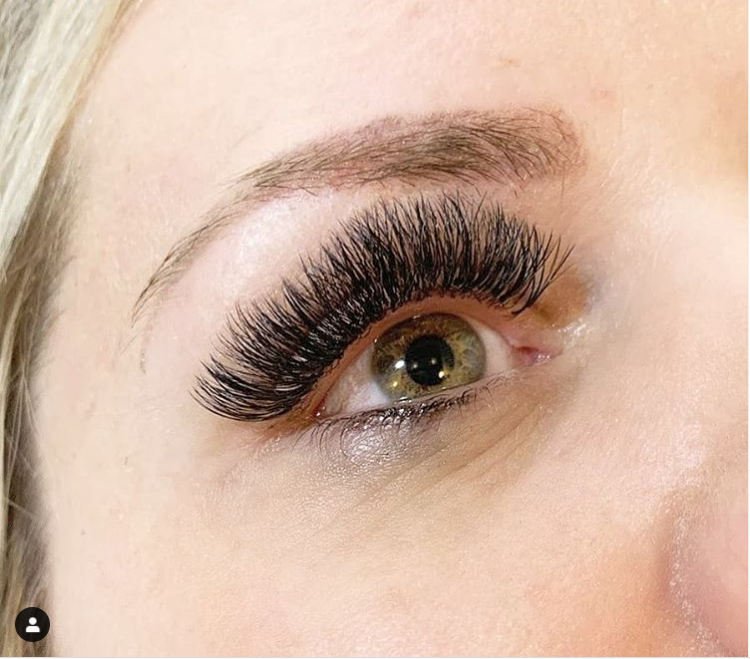 Enjoy the Ultimate Eyebrow Microblading Service